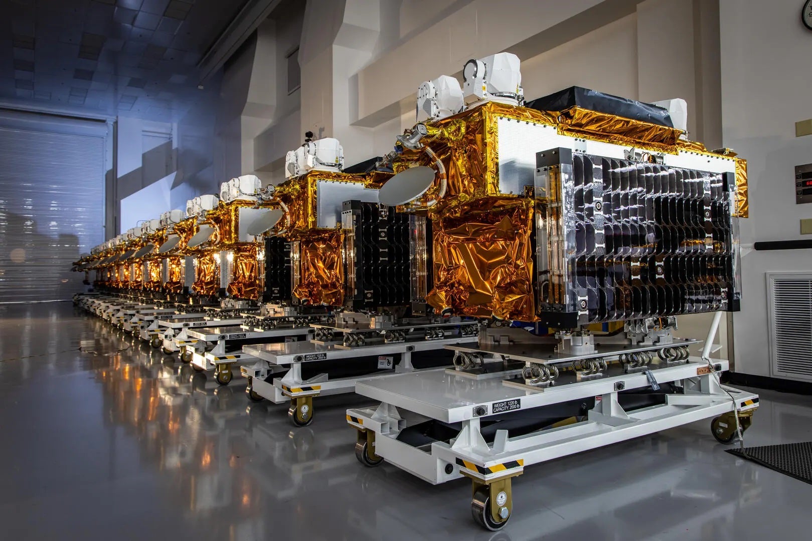 SpaceX Scrubs Falcon 9 Launch of 21 SDA Tranche 1 Transport Layer Satellites