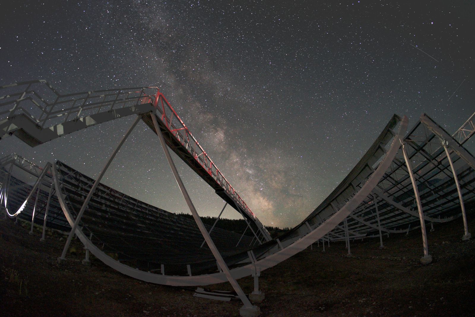 CHIME detects 21-cm hydrogen signal in autocorrelation after 94 nights of observation