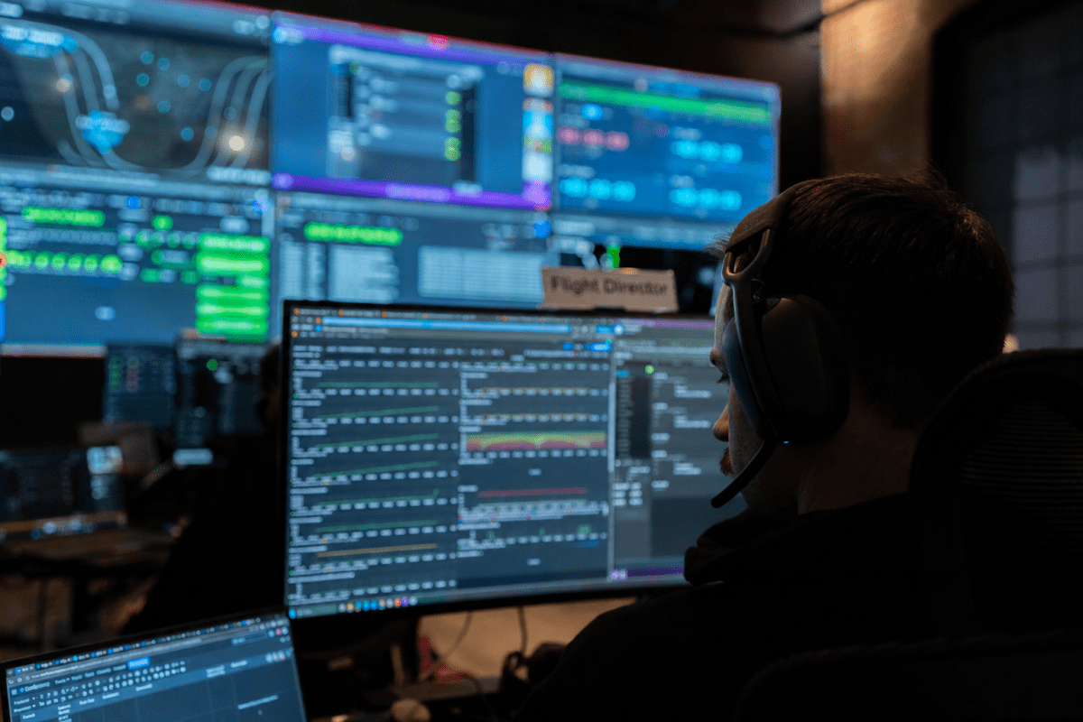 Private Space Pilots Execute Complex Orbital Missions for U.S. Space Force