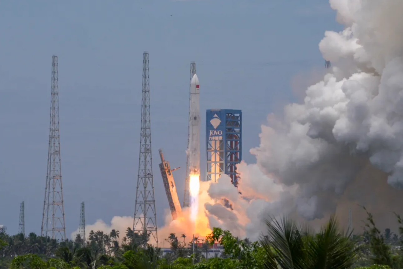 China Joins the Reusable Rocket Revolution with Long March 10B